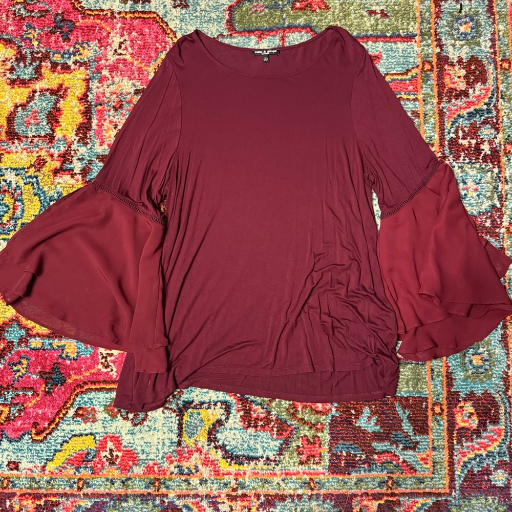 💕Cable & Gauge Red Ruffled Bell Sleeve Blouse